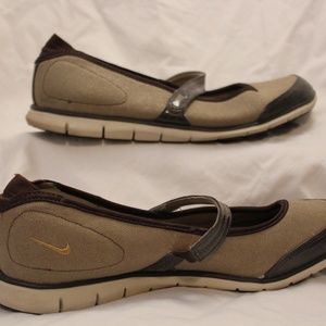 Nike Women's Mary Jane Sneakers